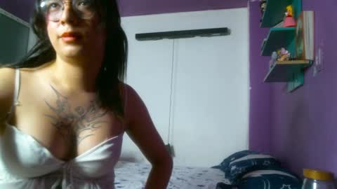 Camilla online show from December 2024 02:25:02 AM