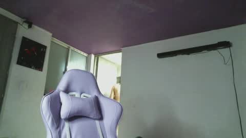 Camilla online show from February 2025 11:43:02 AM