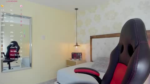 Iris  online show from November 2025 07:34:01 PM