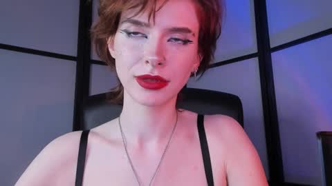 Snapshot of irisice chatting on December 2024 11:17:01 PM Miss Iris Fansly Miss Iris new inst. online show from December 2024 11:17:01 PM