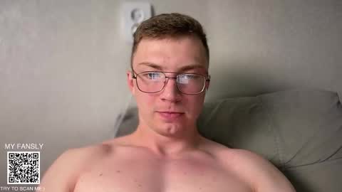 Iron online show from October 2025 08:42:01 PM