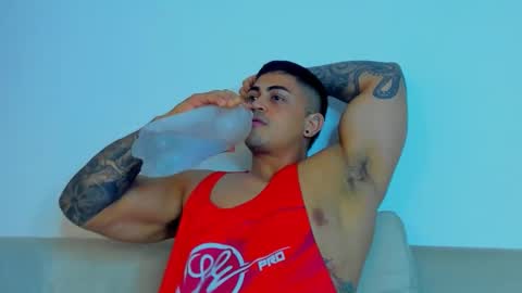 Snapshot of iron_coleman chatting on October 2025 01:24:02 AM Iron online show from October 2025 01:24:02 AM