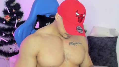 Iron online show from December 2025 01:10:01 AM