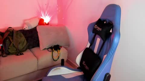 Iron online show from April 2026 01:47:01 AM