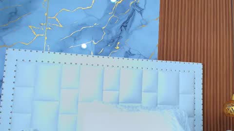 Sandy  online show from February 2025 12:29:02 PM