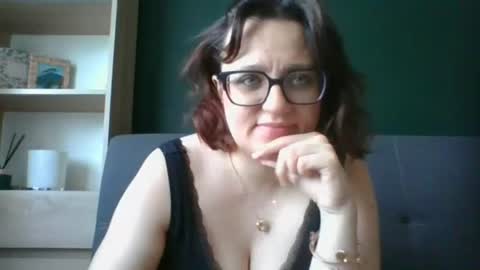 Snapshot of irresistibleparis chatting on July 2026 05:23:02 AM Paris online show from July 2026 05:23:02 AM