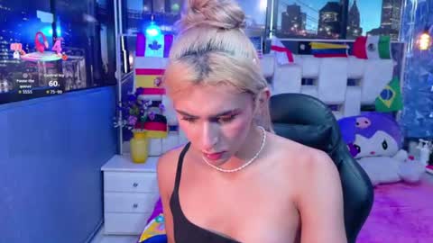 Isabella online show from July 2026 02:09:01 PM