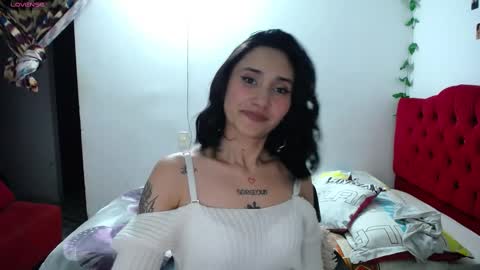Snapshot of isa_bella___ chatting on March 2025 01:06:01 AM Isa online show from March 2025 01:06:01 AM