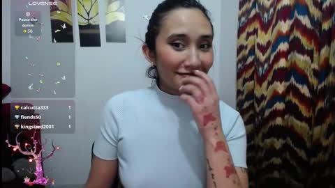 Snapshot of isa_bella___ chatting on September 2025 10:34:02 PM Isa online show from September 2025 10:34:02 PM