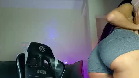 isa_hotwife online show from March 2026 02:30:01 PM