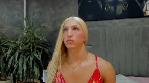 Snapshot of isa_lancaster chatting on July 2026 07:16:01 PM Isa Lancaster online show from July 2026 07:16:01 PM
