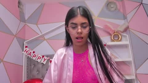    online show from February 2025 10:25:01 PM