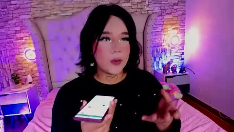 isa_queen_ts online show from October 2025 06:03:02 AM
