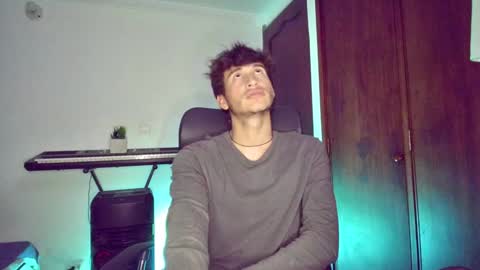 isaac online show from January 2025 01:25:02 AM