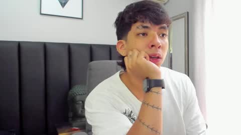 isaac_cryston online show from February 2025 05:11:02 PM