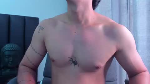 isaac_cryston online show from February 2025 08:03:02 PM