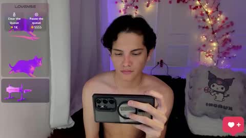 isaac online show from March 2026 11:22:01 PM