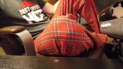 isaac online show from January 2025 10:03:01 PM