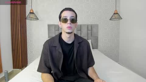 isaacblaze  online show from July 2026 07:27:01 PM