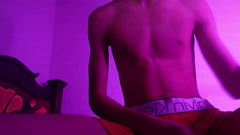 isaac online show from January 2025 07:11:01 AM