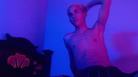 isaac online show from January 2025 02:15:02 AM