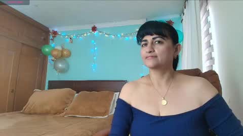 Snapshot of isabeel_sofia01 chatting on June 2026 02:22:01 PM Isabeel Sofia online show from June 2026 02:22:01 PM