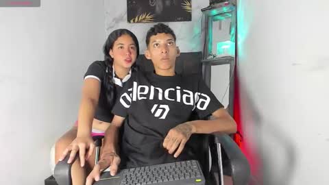 Isabella online show from November 2025 07:13:02 PM