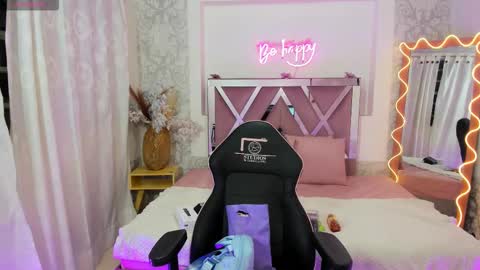 ISABELA  online show from February 2026 11:36:02 AM