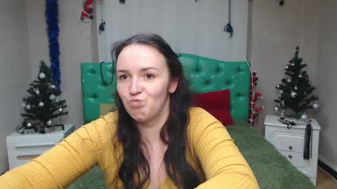 IsabelBlackberry online show from January 2025 03:29:02 PM