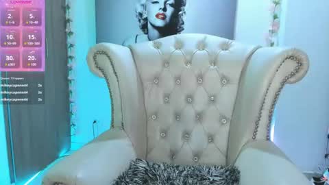 Snapshot of isabelhot1 chatting on June 2026 06:56:01 PM Isabel online show from June 2026 06:56:01 PM