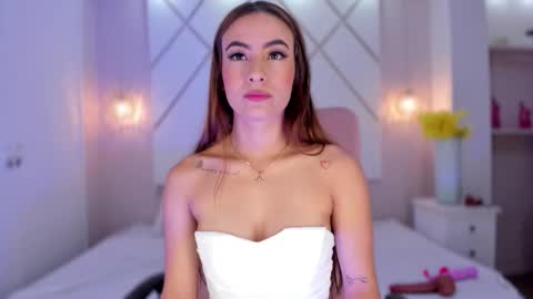 Isa  online show from December 2025 03:19:01 PM