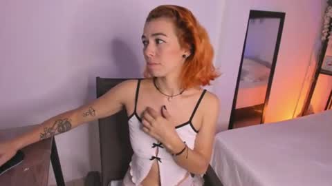 Snapshot of isabella_boyer chatting on November 2025 05:12:02 PM isabella online show from November 2025 05:12:02 PM