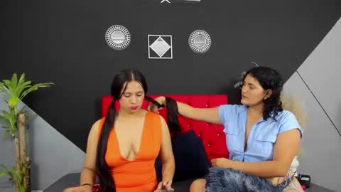 isabella_fire96 online show from February 2025 02:00:01 PM
