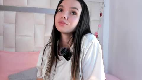 isabella_gomez11 online show from February 2026 08:59:02 PM
