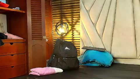 Snapshot of isabella_luxet chatting on July 2026 12:08:01 PM isabella_luxet online show from July 2026 12:08:01 PM
