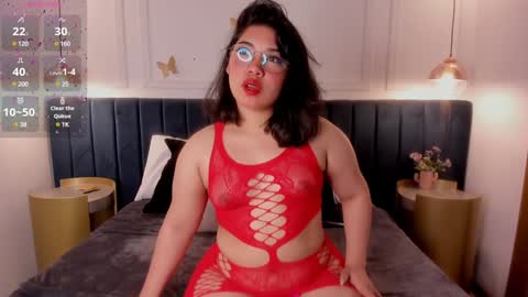 Isabella online show from December 2024 07:43:02 PM