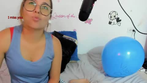 Isabella online show from April 2026 11:46:02 PM