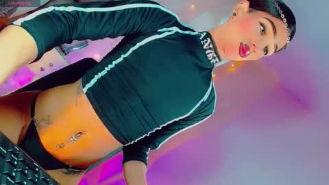 isabellagirs online show from February 2026 05:00:02 AM