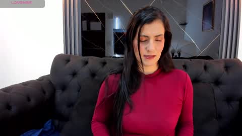 Isabella - Schedule 1500 - 2200 gtm-5 online show from October 2025 08:39:01 PM