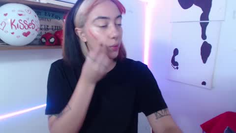 Snapshot of isabellakoff chatting on February 2025 12:11:02 PM Tati - online show from February 2025 12:11:02 PM