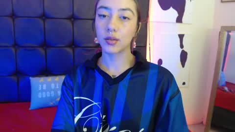 Snapshot of isabellakoff chatting on May 2026 12:45:02 PM Tati - online show from May 2026 12:45:02 PM