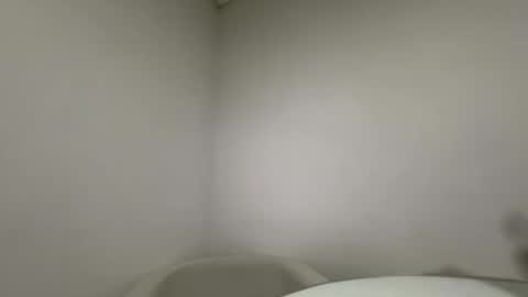 Snapshot of isabellakoffs chatting on February 2026 06:26:01 AM Isabella.. back again online show from February 2026 06:26:01 AM