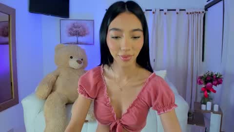 Snapshot of isabellalux_ chatting on February 2026 12:56:01 PM ISABELLA online show from February 2026 12:56:01 PM