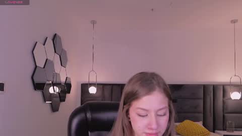 Isabella Moretti online show from July 2026 05:22:01 AM