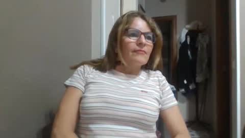 Snapshot of isabellawouti chatting on November 2025 11:07:02 PM isabella online show from November 2025 11:07:02 PM