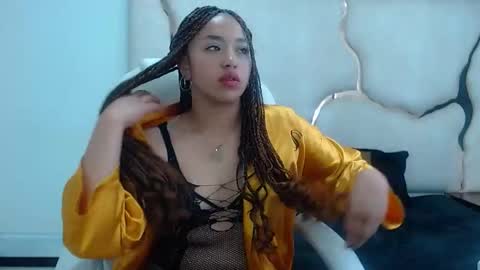 Snapshot of isabellrodriguez18 chatting on January 2025 07:03:01 AM isabellrodriguez18 online show from January 2025 07:03:01 AM