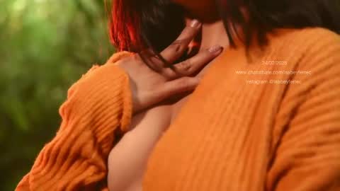 Snapshot of isabeyferrec chatting on February 2025 09:24:02 PM ISABEY online show from February 2025 09:24:02 PM