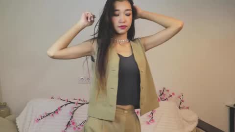 Selina online show from October 2025 05:13:02 PM