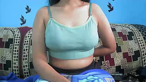 ishika_singh_ online show from December 2025 03:56:01 AM