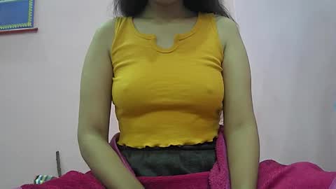 ishika_singh_ online show from January 2026 02:28:01 AM